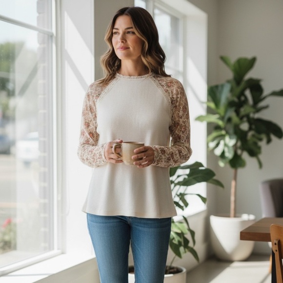 SHEIN Tops - SHEIN Ivory Top with Floral Lace Sleeves